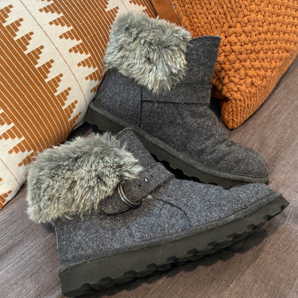 Bearpaw boots